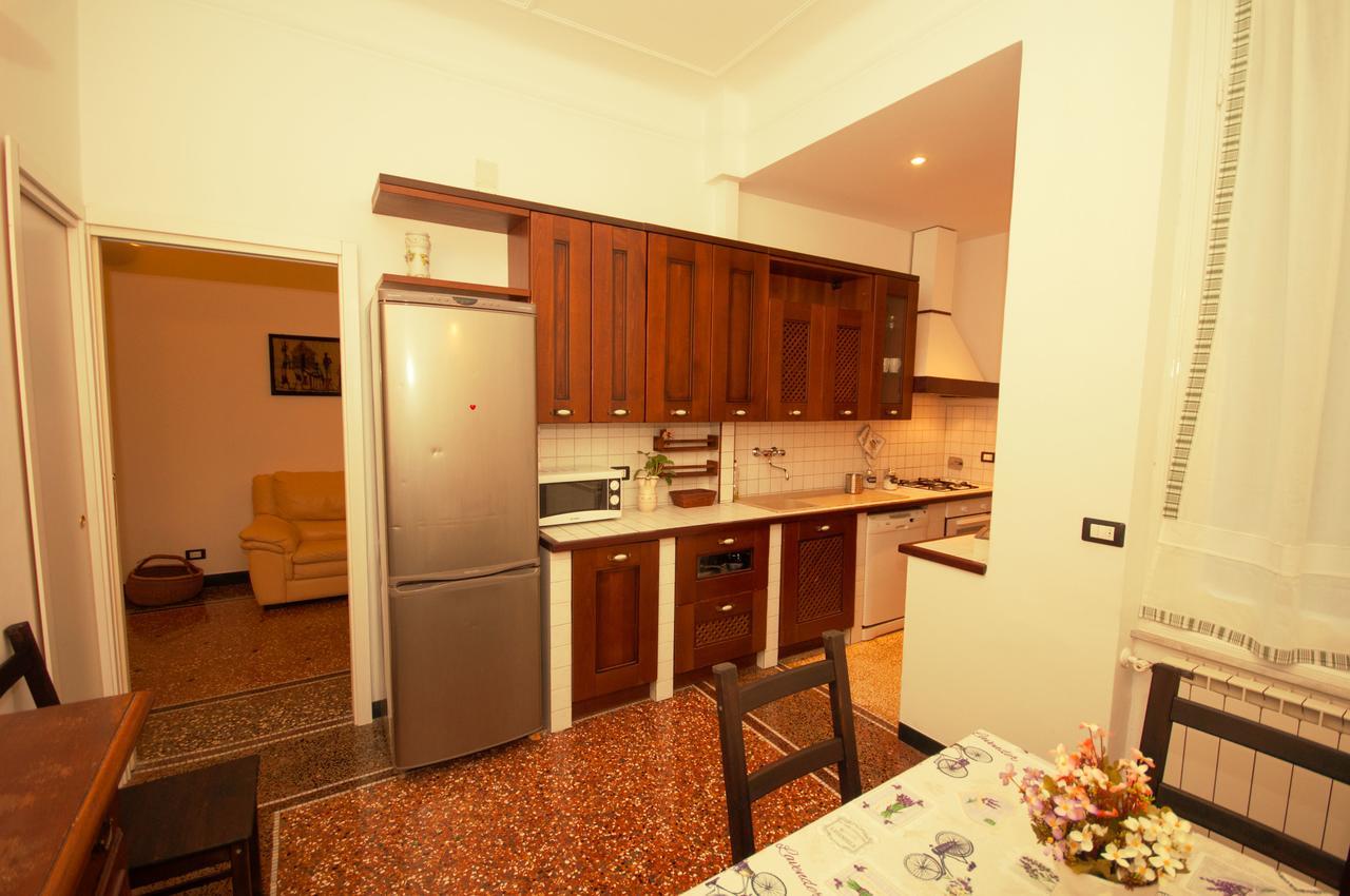 Perdiana House Apartment Генуа Екстериор снимка