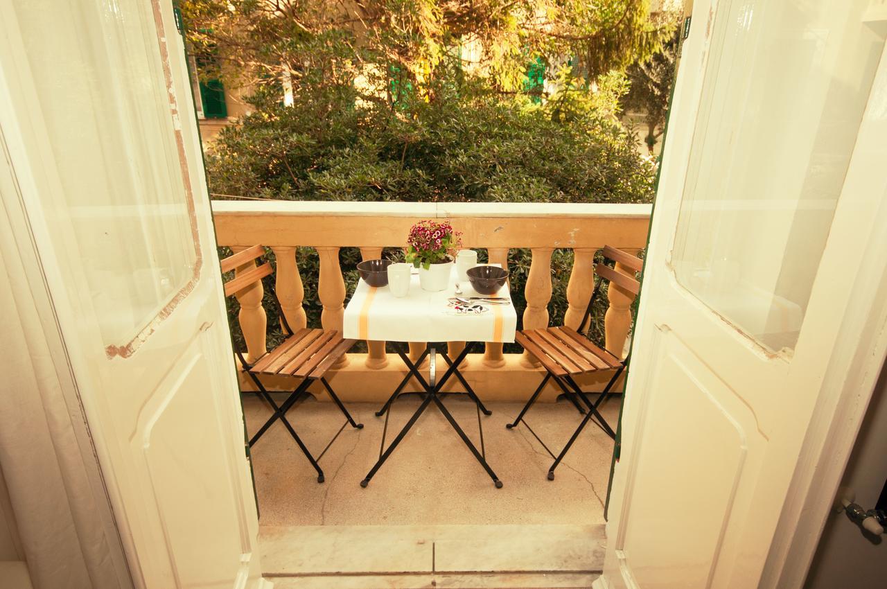 Perdiana House Apartment Генуа Екстериор снимка