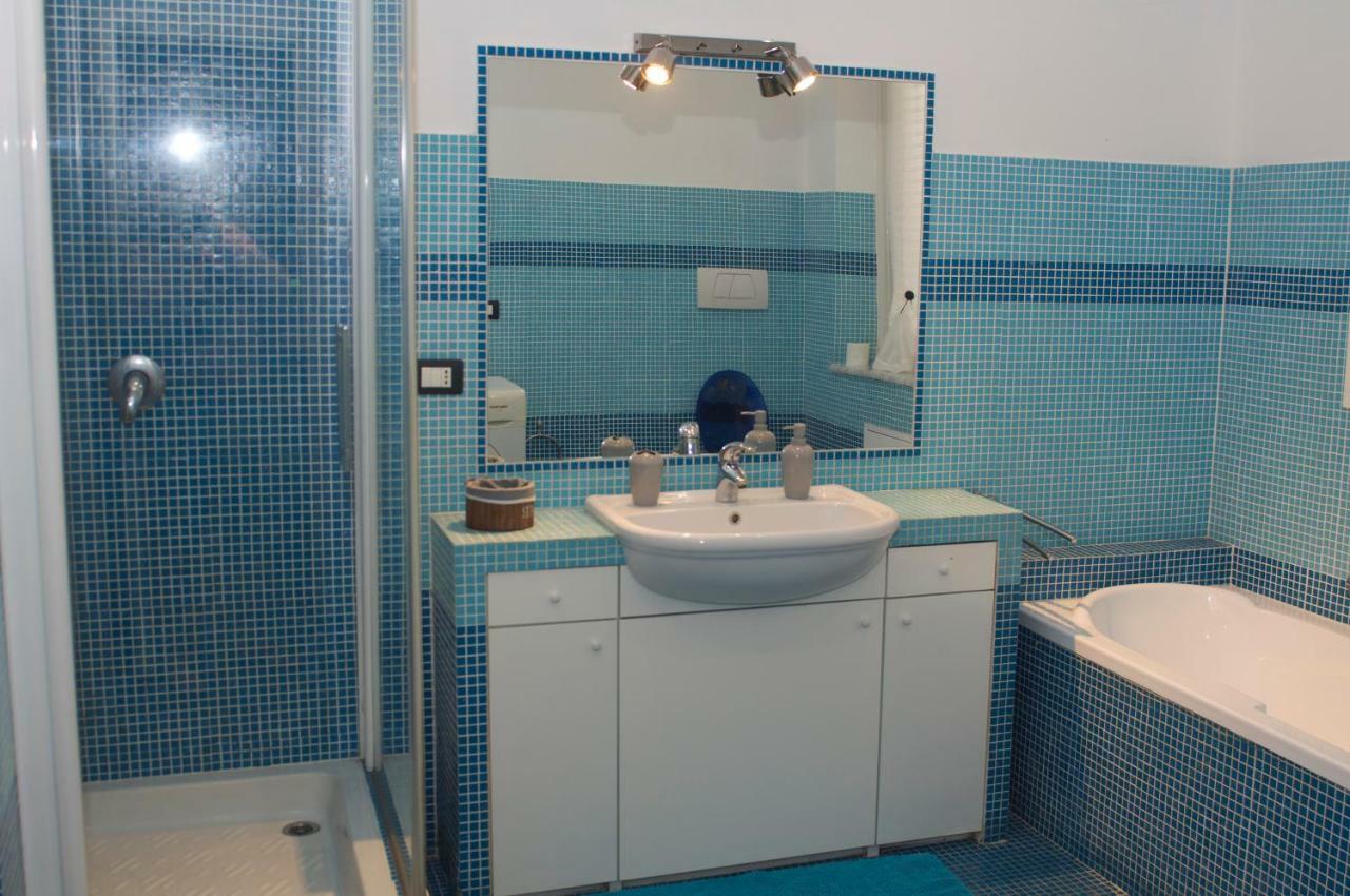 Perdiana House Apartment Генуа Екстериор снимка